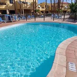 https://oasis-royal-3-piscinas-i.in-canary-islands.com