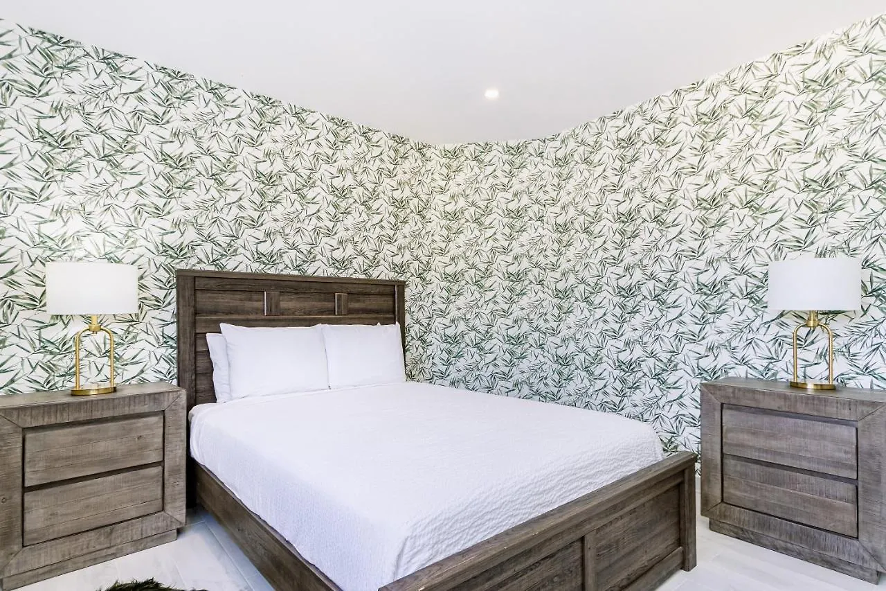 Villa Ruby 15 Palm Beach